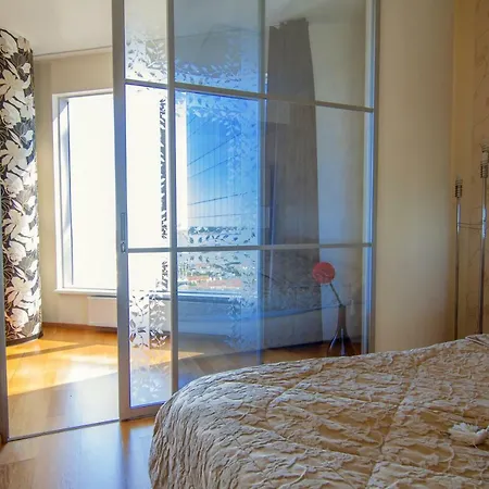 Skyscraper Seaview 塔林